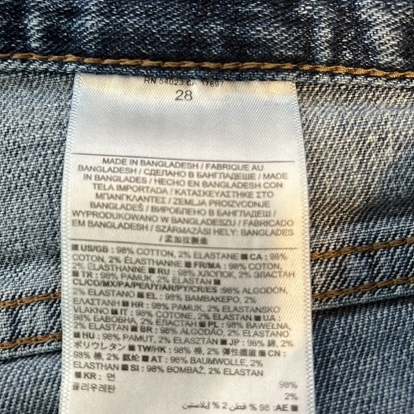 BANANA Republic jean Bermuda shorts, size 28, good condition - Picture 4 of 6